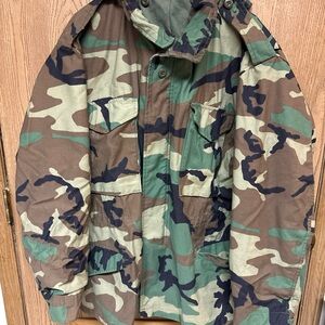 Military M65 Jacket Mens Lrg Cold Weather Field Coat Parka Woodland Camo Hooded